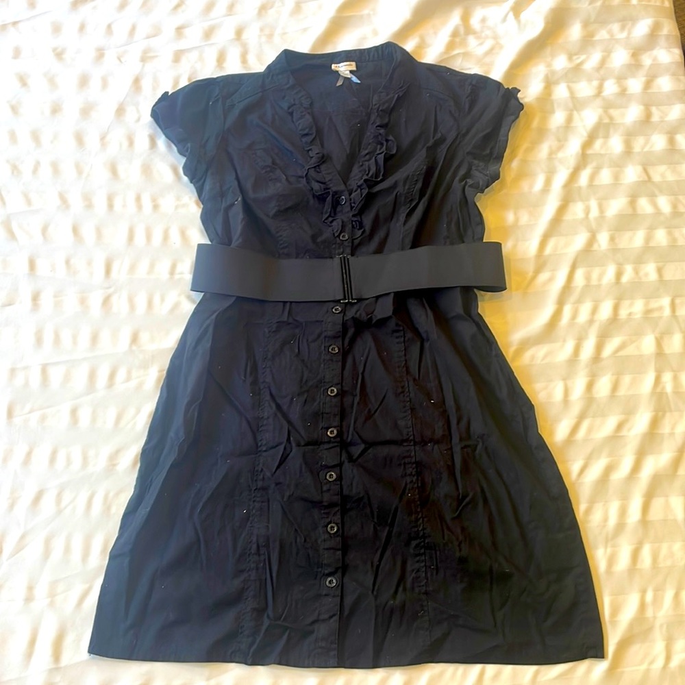 dress with belt